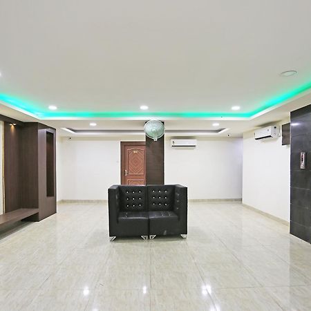 Oyo 8226 Rd Inn ปัฏนา ภายนอก รูปภาพ