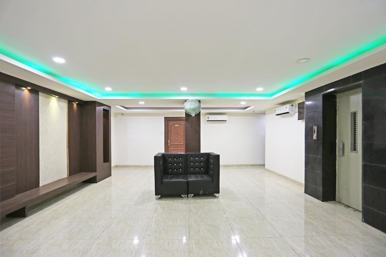 Oyo 8226 Rd Inn ปัฏนา ภายนอก รูปภาพ